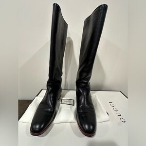 GUCCI Calfskin Piuma Lux Energy High Boots size 36 in Black. 2018 collection.